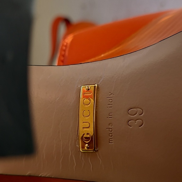 GUCCI Interlocking G Cut-Out Sandals - Picture 10 of 12